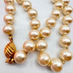 Vintage Ivory Glass Pearl Hand Knotted Necklace Box Clasp Wedding Bridal 18”